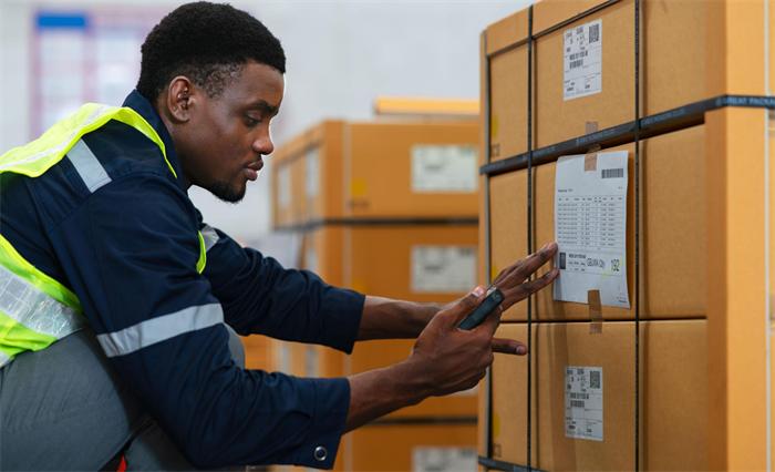 Supplier packages arriving at a China warehouse for receiving and registration